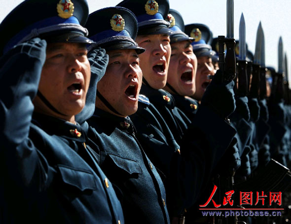包含江苏男篮迎难而上，士气高昂，冠军气息浓厚的词条